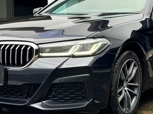 BMW 5 Series — Фото автомобиля 10