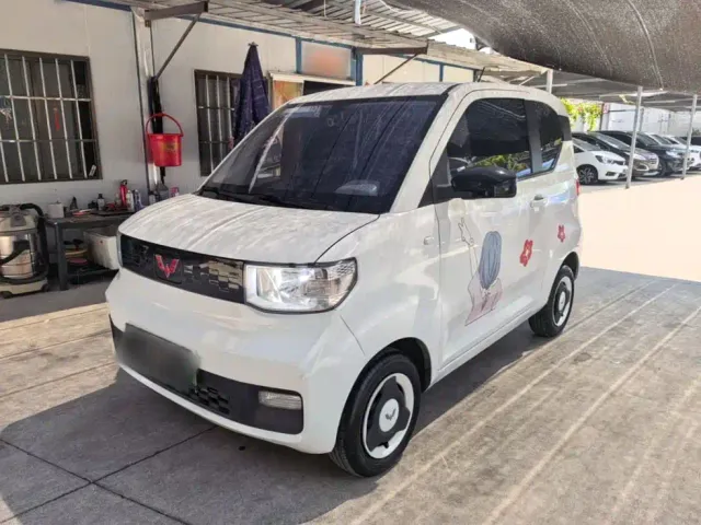 Фотография автомобиля — Wuling Hongguang Mini EV