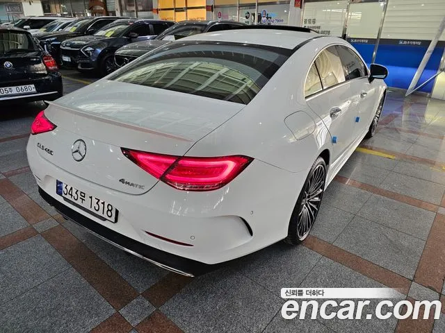 Mercedes-Benz CLS-Class — Фото автомобиля 8