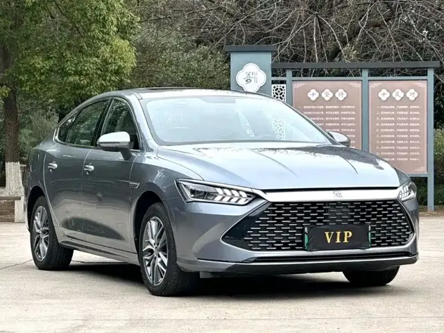 BYD Qin PLUS — Фото автомобиля 3