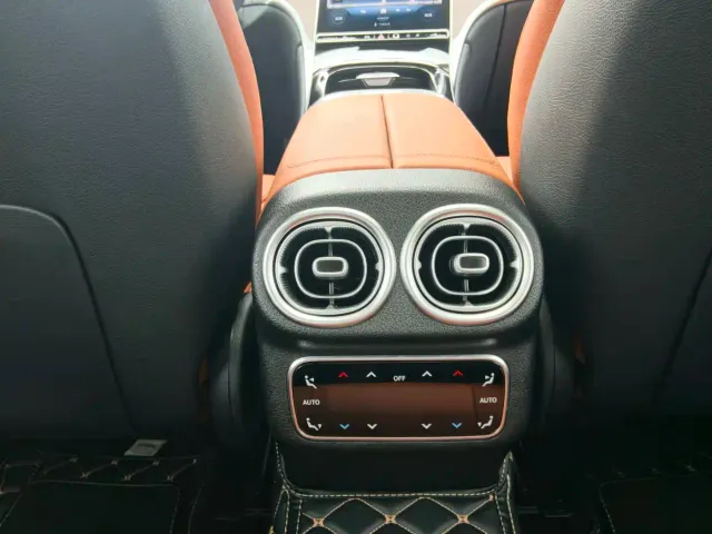Mercedes-Benz GLC-Class — Фото автомобиля 15