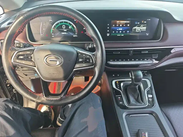 GAC Trumpchi M6 — Фото автомобиля 9