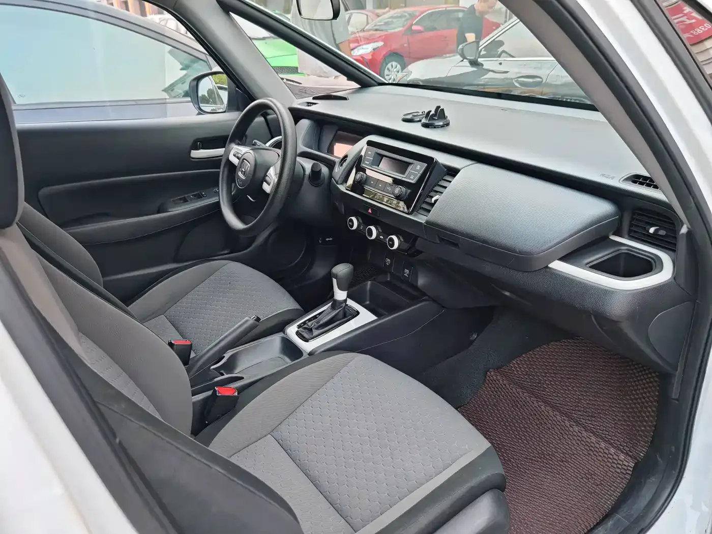 Honda Fit 2021 1.5L CVT Trend Edition — Фото автомобиля 8