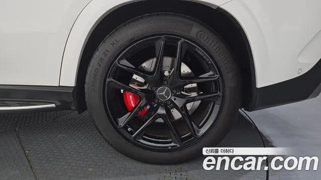 Mercedes-Benz GLE-Class — Фото автомобиля 6