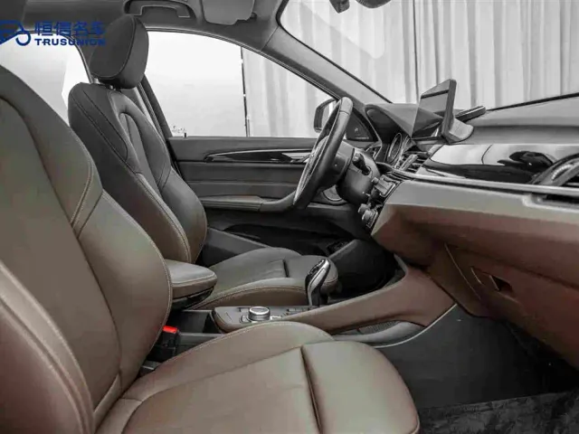 BMW X1 — Фото автомобиля 15