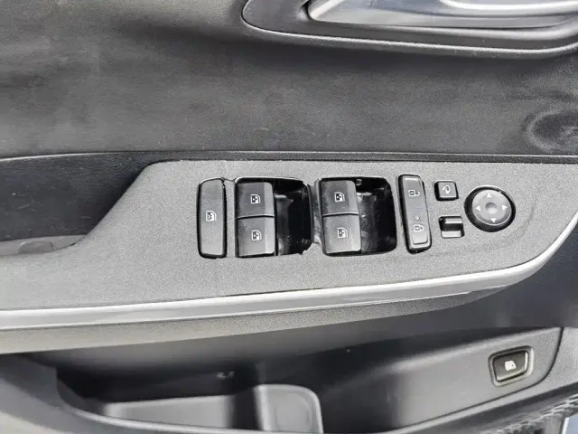 Hyundai Custo — Фото автомобиля 9