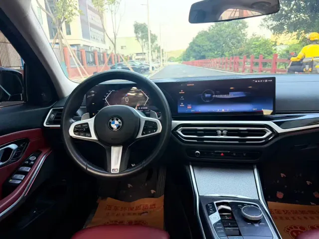 BMW 3 Series — Фото автомобиля 12