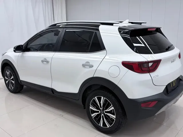 Kia KX1 — Фото автомобиля 6