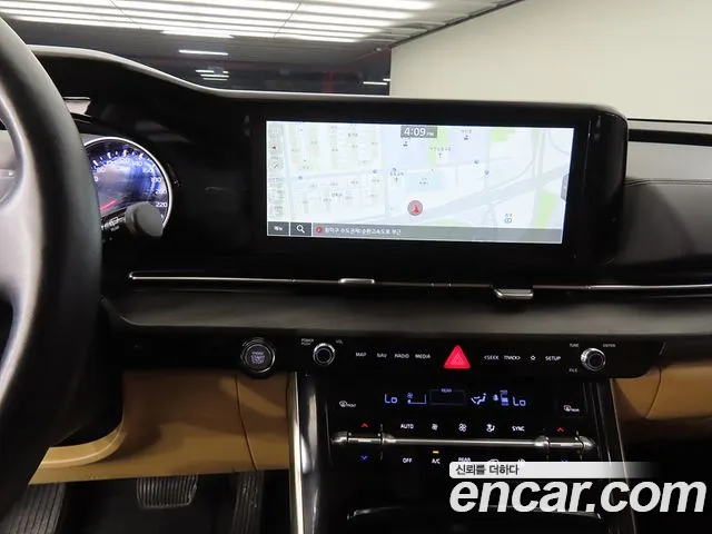 Kia Carnival 4th Gen — Фото автомобиля 12