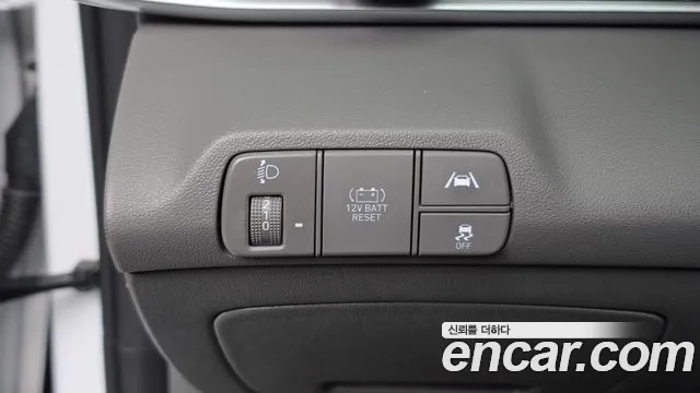 Hyundai Avante CN7 — Фото автомобиля 13