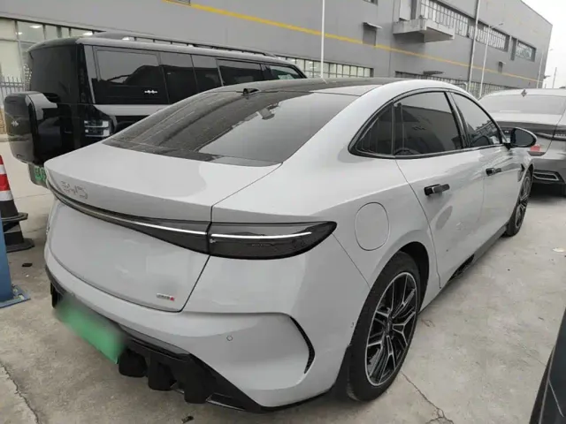 BYD Seal — Фото автомобиля 4