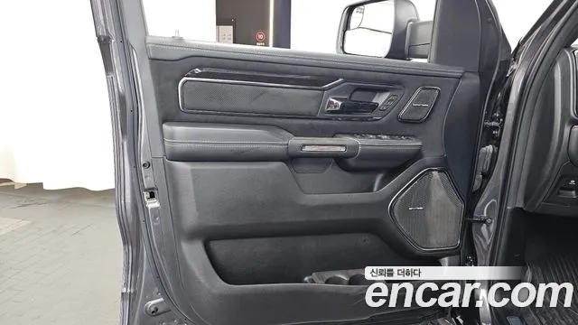 Dodge Ram Pick Up — Фото автомобиля 21