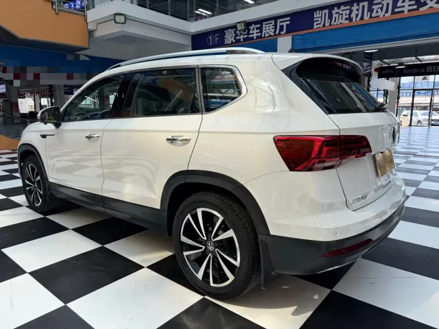 Volkswagen Tharu — Фото автомобиля 5
