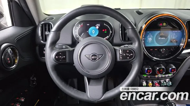 Mini Countryman — Фото автомобиля 12