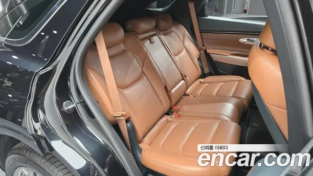 Genesis GV70 2.5T Бензин 2WD — Фото автомобиля 12