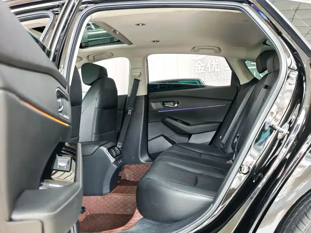 Honda Accord — Фото автомобиля 7