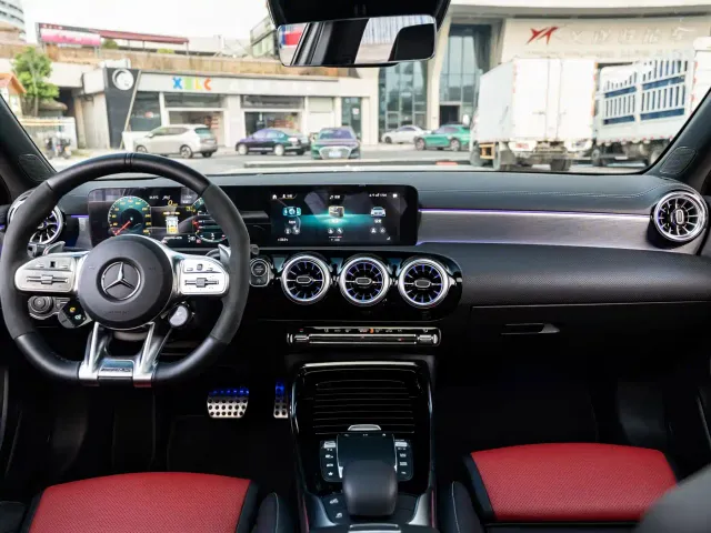 Mercedes-Benz A-Class AMG — Фото автомобиля 6