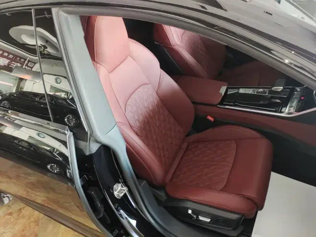 Audi A7L — Фото автомобиля 24