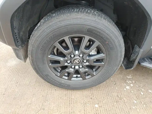 Toyota Prado — Фото автомобиля 24