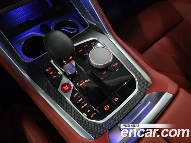 BMW XM — Фото автомобиля 9