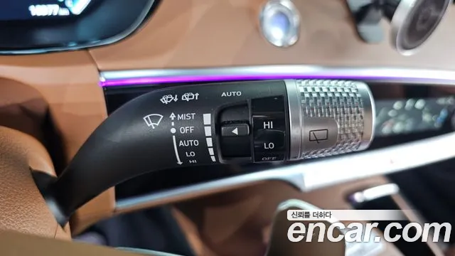 Genesis GV70 — Фото автомобиля 28