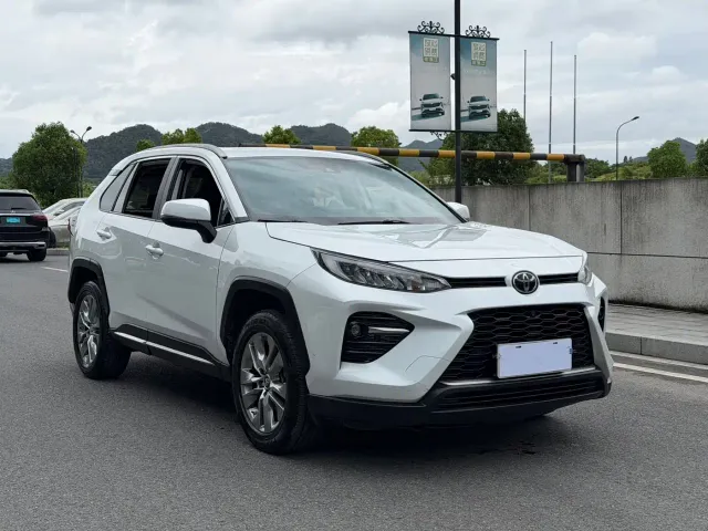 Toyota Wildlander — Фото автомобиля 3