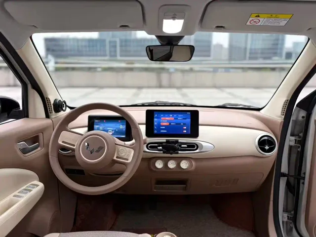 Wuling Hongguang Mini EV — Фото автомобиля 15