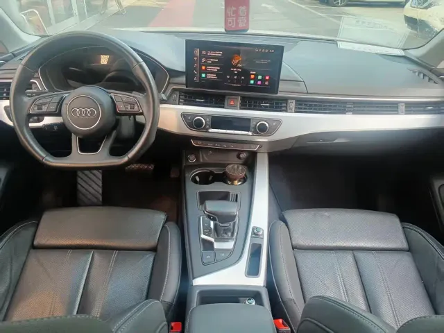 Audi A4L — Фото автомобиля 6