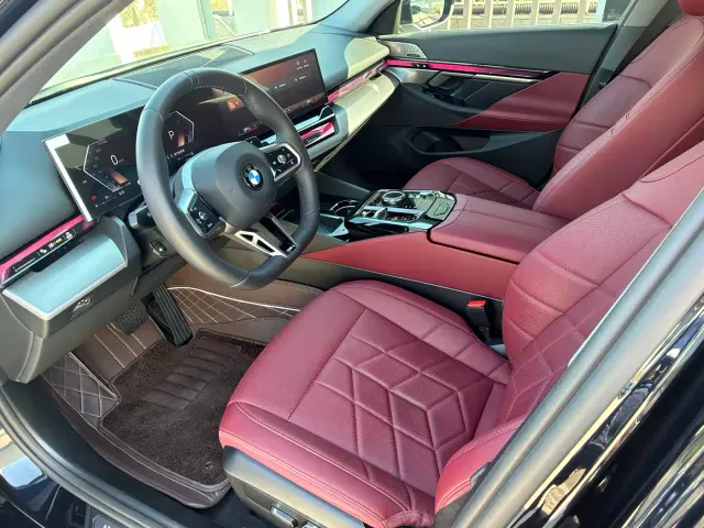 BMW 5 Series — Фото автомобиля 4