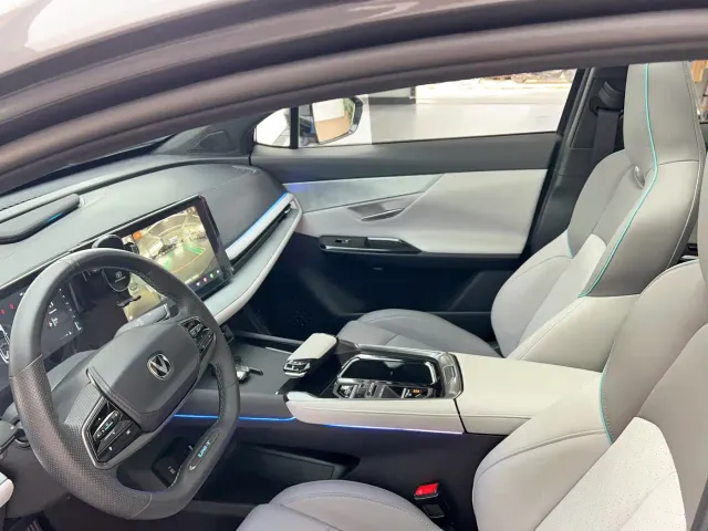Changan UNI-T — Фото автомобиля 16