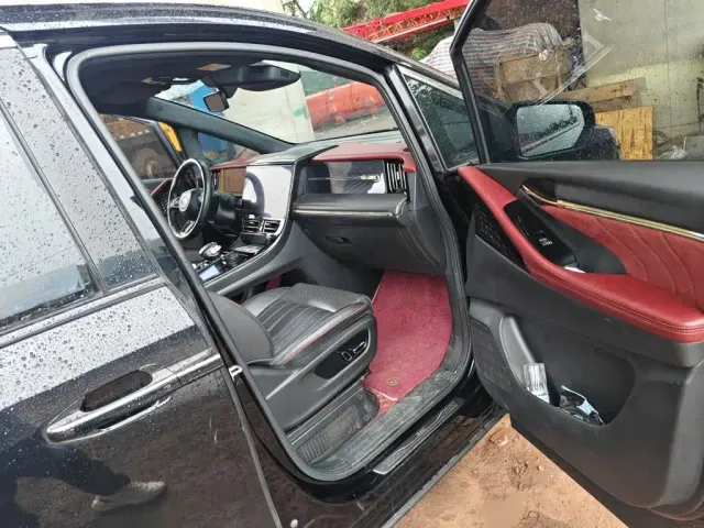 GAC Trumpchi M8 — Фото автомобиля 17