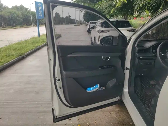 Wuling Asta — Фото автомобиля 7