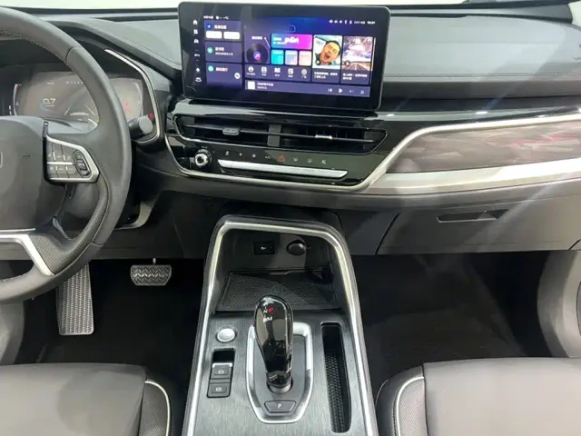 Haval H6 — Фото автомобиля 11