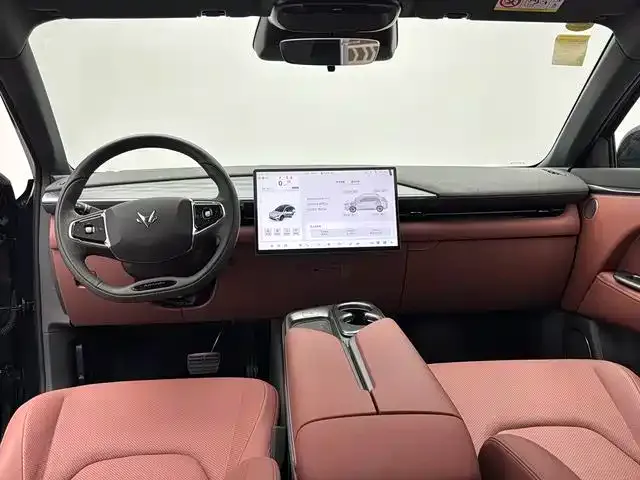 Arcfox Alpha T5 — Фото автомобиля 9