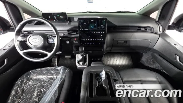 Hyundai Staria — Фото автомобиля 10