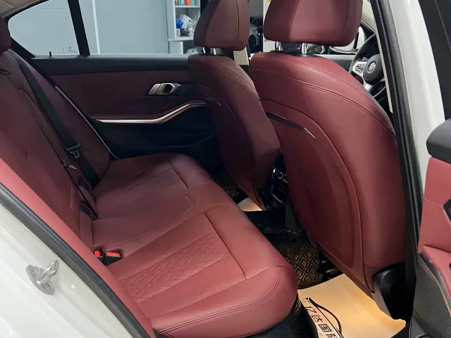 BMW 3 Series — Фото автомобиля 19