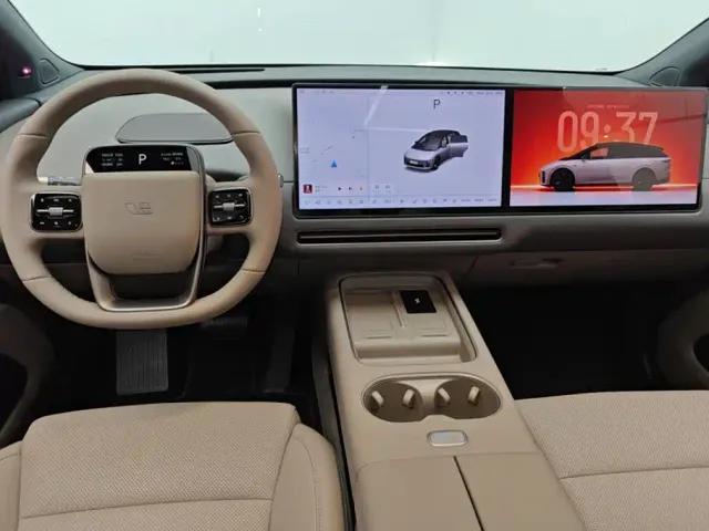 Li Auto i6 — Фото автомобиля 12