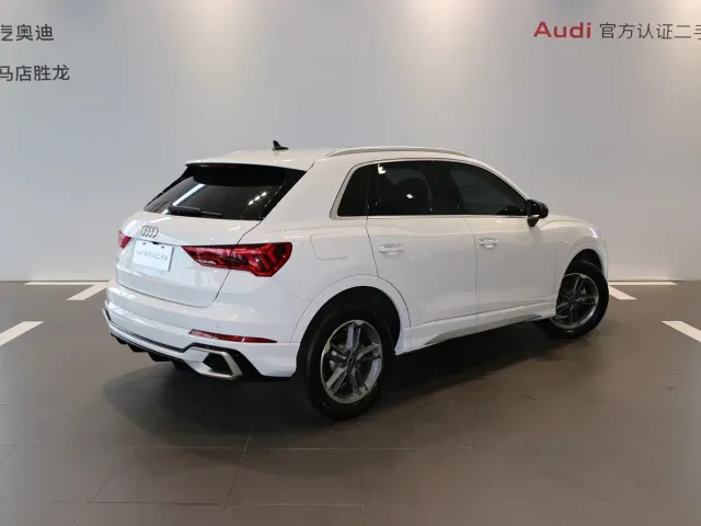 Audi Audi Q3 2024 35 TFSI Progressive Sport — Фото автомобиля 4
