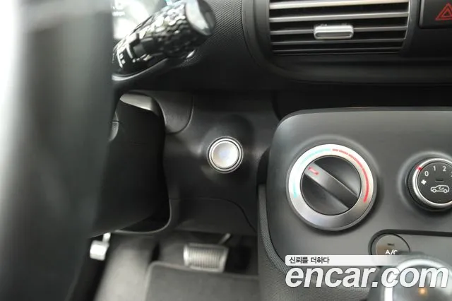 Hyundai Casper Casper Essential Light — Фото автомобиля 15
