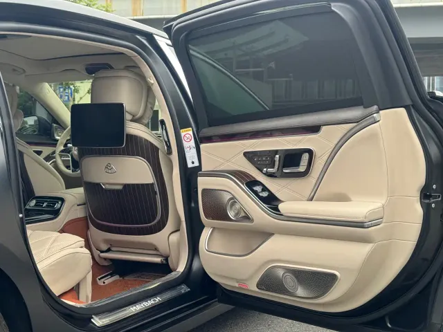 Mercedes-Benz Maybach S-Class — Фото автомобиля 9