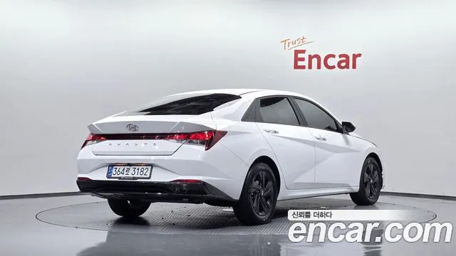Hyundai AVANTE Smart — Фото автомобиля 2