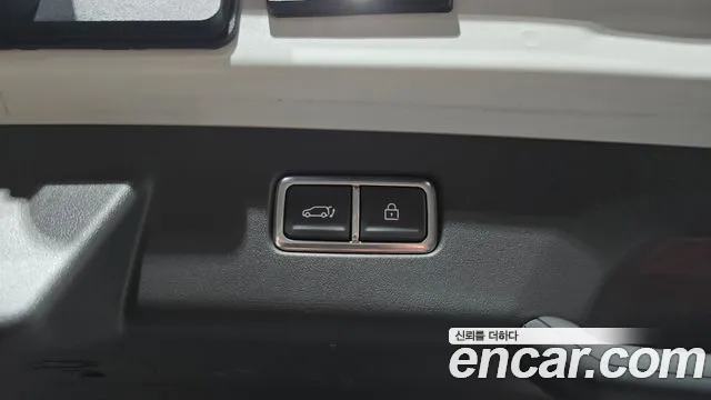 Kia EV9 — Фото автомобиля 15