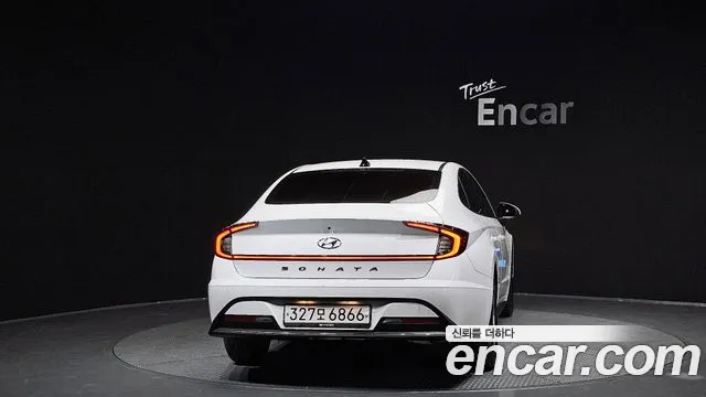 Hyundai Sonata Sonata (DN8) 2.0 LPG(Для проката) — Фото автомобиля 4