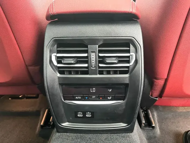 BMW 3 Series — Фото автомобиля 8