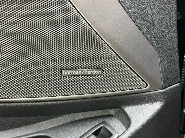 BMW 3 Series — Фото автомобиля 20