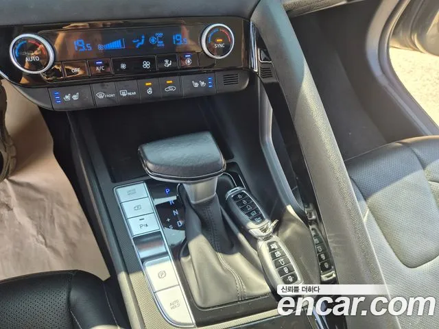 Hyundai AVANTE Avante (CN7) — Фото автомобиля 18