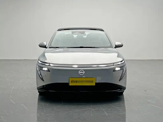 Nissan N7 — Фото автомобиля 2