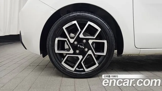 Kia RAY Новый Kia Ray Signature — Фото автомобиля 5
