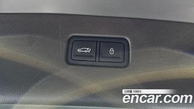 Genesis GV80 — Фото автомобиля 22