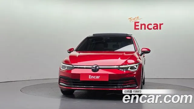 Volkswagen Golf Golf 8 поколение 2.0 TDI Prestige — Фото автомобиля 3